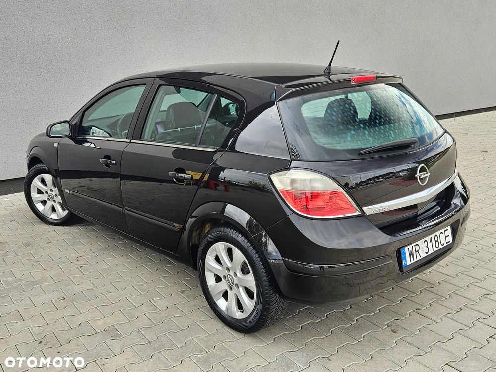 Opel Astra 1.8 Cosmo - 4