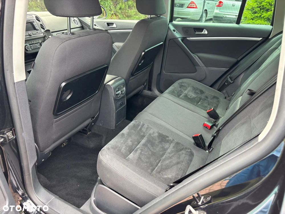 Volkswagen Tiguan 2.0 TDI DPF 4Motion BlueMotion Technology Sport & Style - 16