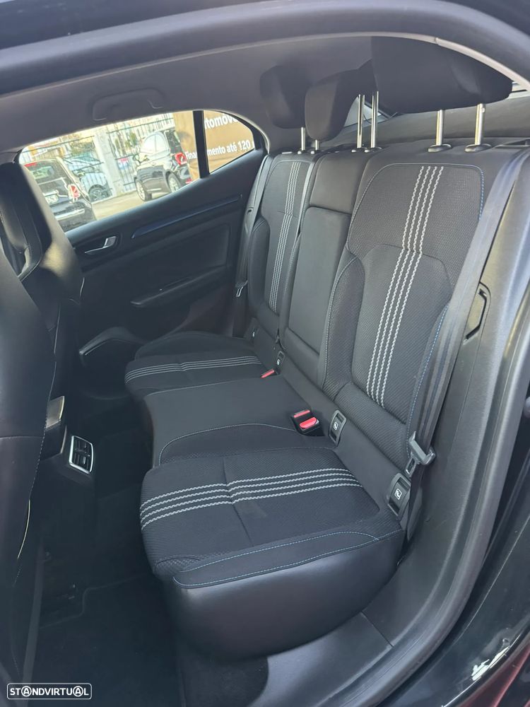 Renault Mégane - 15