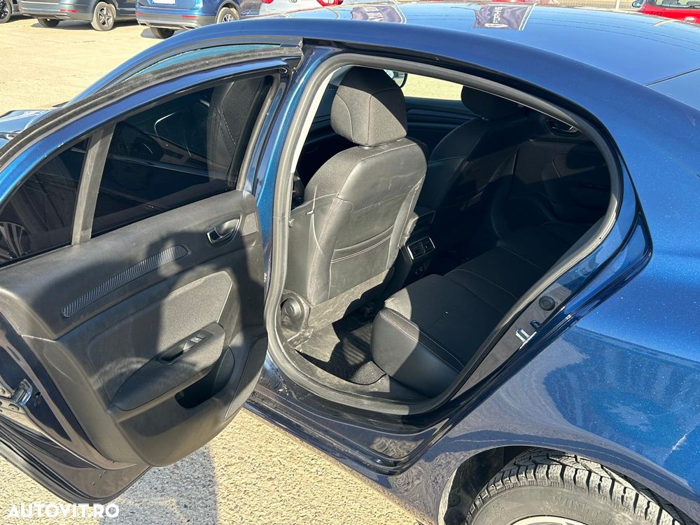 Renault Megane TCe 140 EDC GPF Equilibre - 16