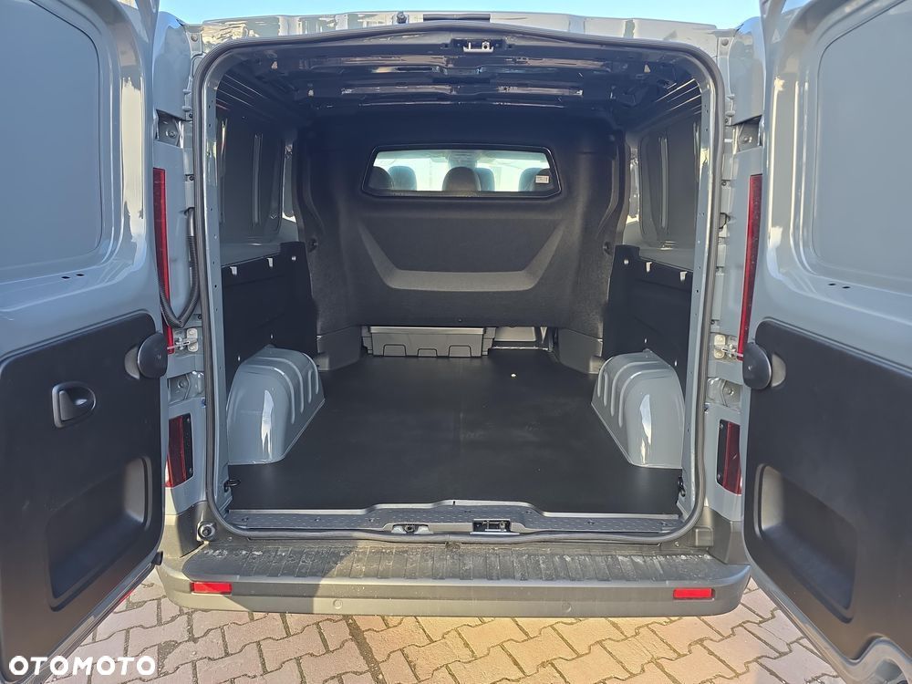 Renault Trafic 2.0 dCi L2H1 HD Extra (brygadówka) - 9