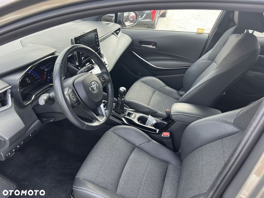 Toyota Corolla 1.2 T Comfort - 9