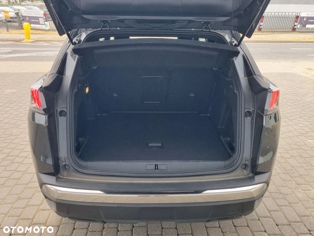 Peugeot 3008 1.2 PureTech Allure S&S EAT6 - 31