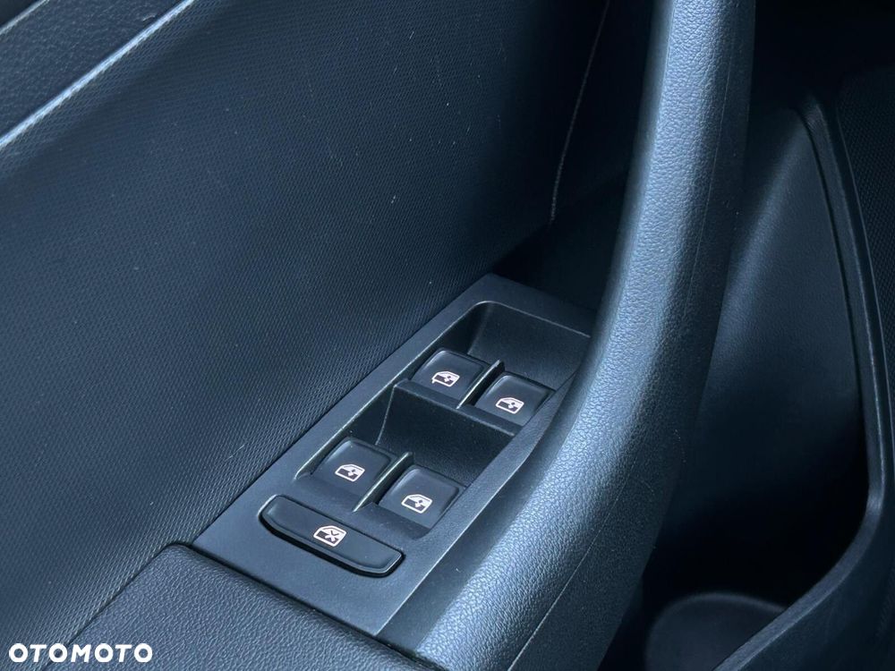 Seat Toledo 1.0 EcoTSI Reference S&S - 19