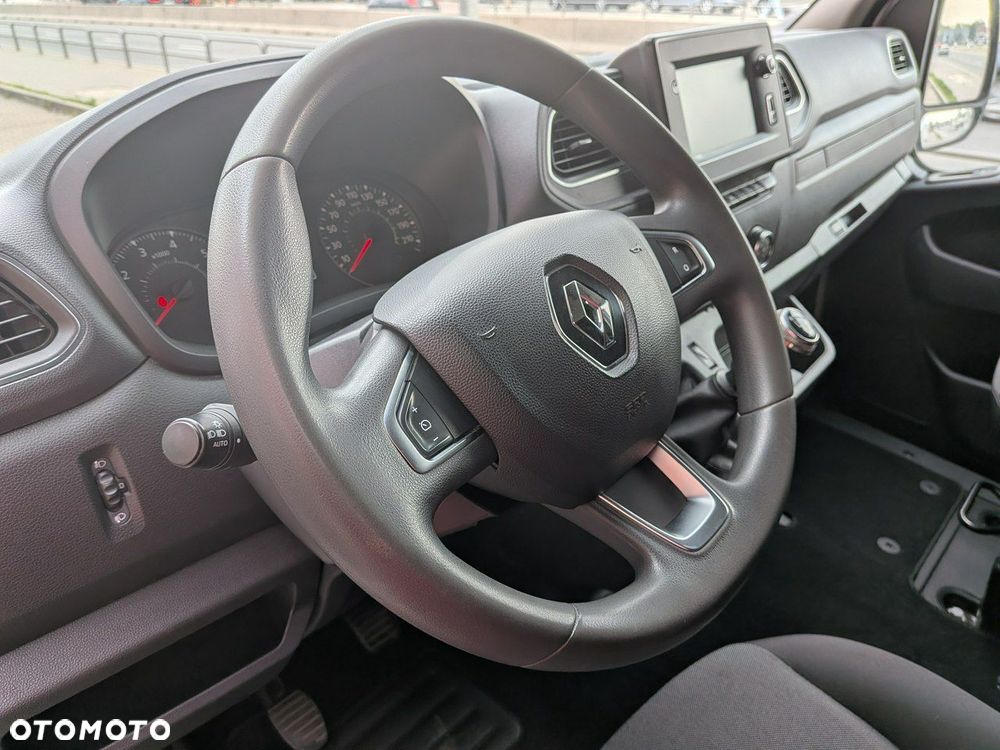 Renault Master - 18