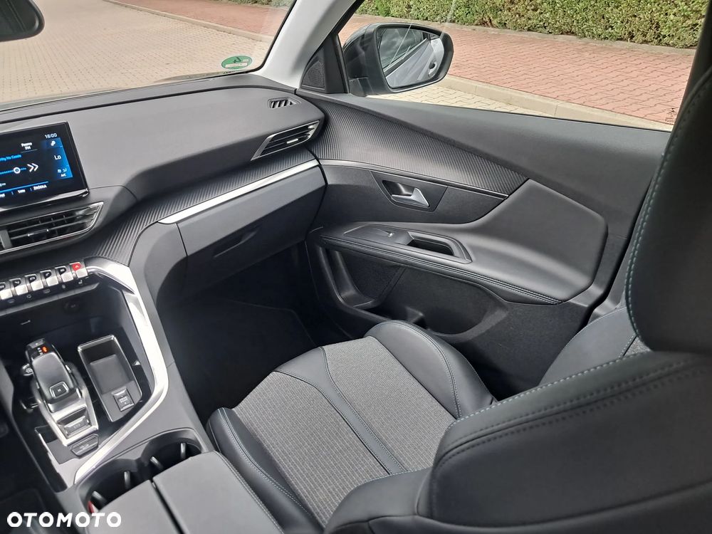 Peugeot 3008 BlueHDi 130 Stop & Start EAT8 Allure - 16