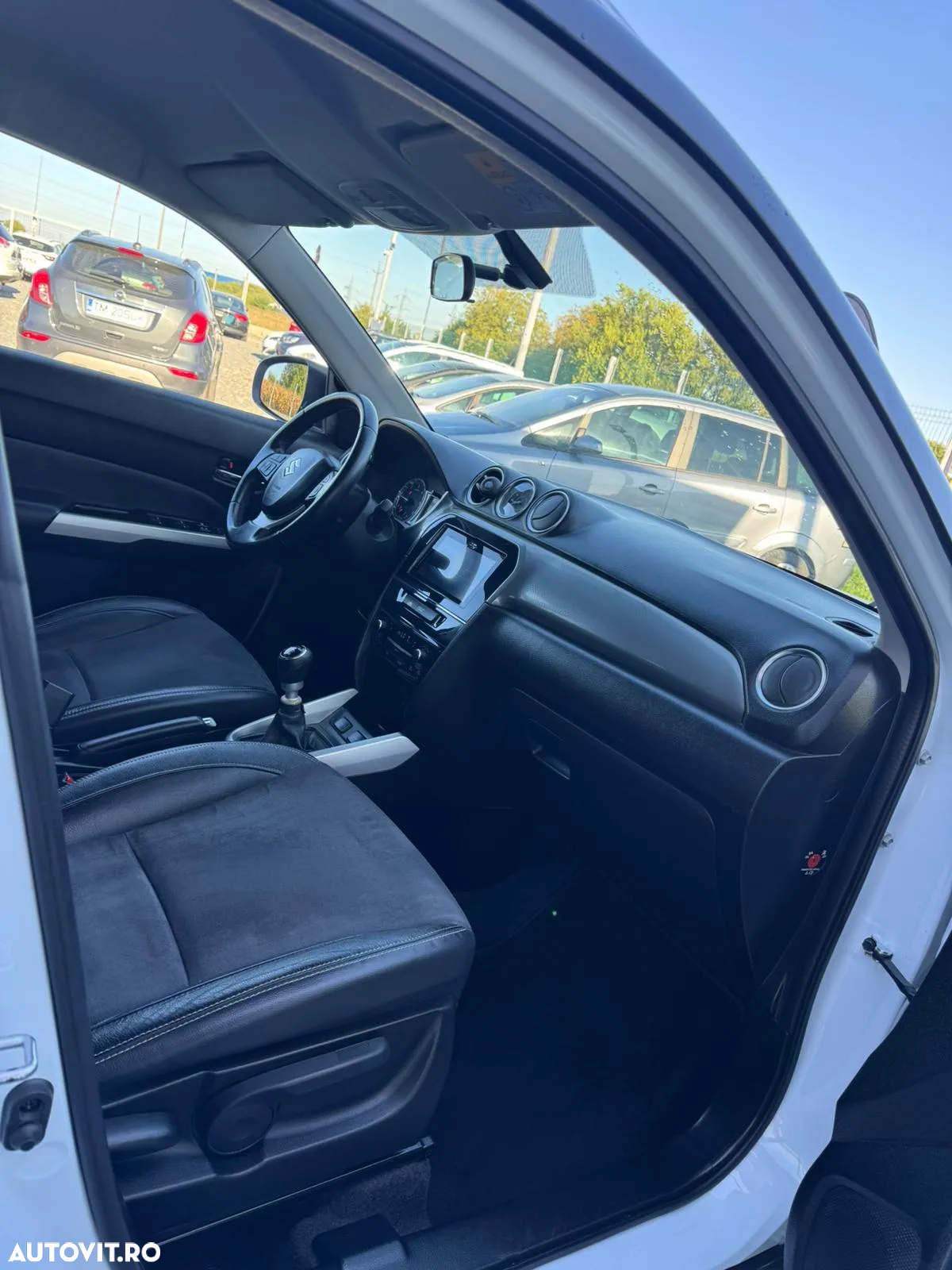 Suzuki Vitara 1.6 DDIS (4x2) Comfort+ - 12