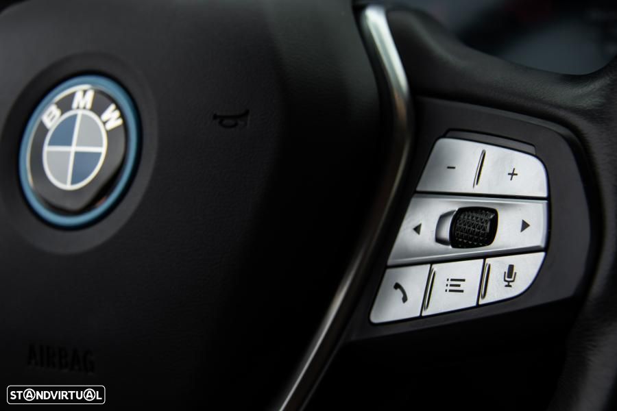 BMW iX3 M Sport Impressive - 39