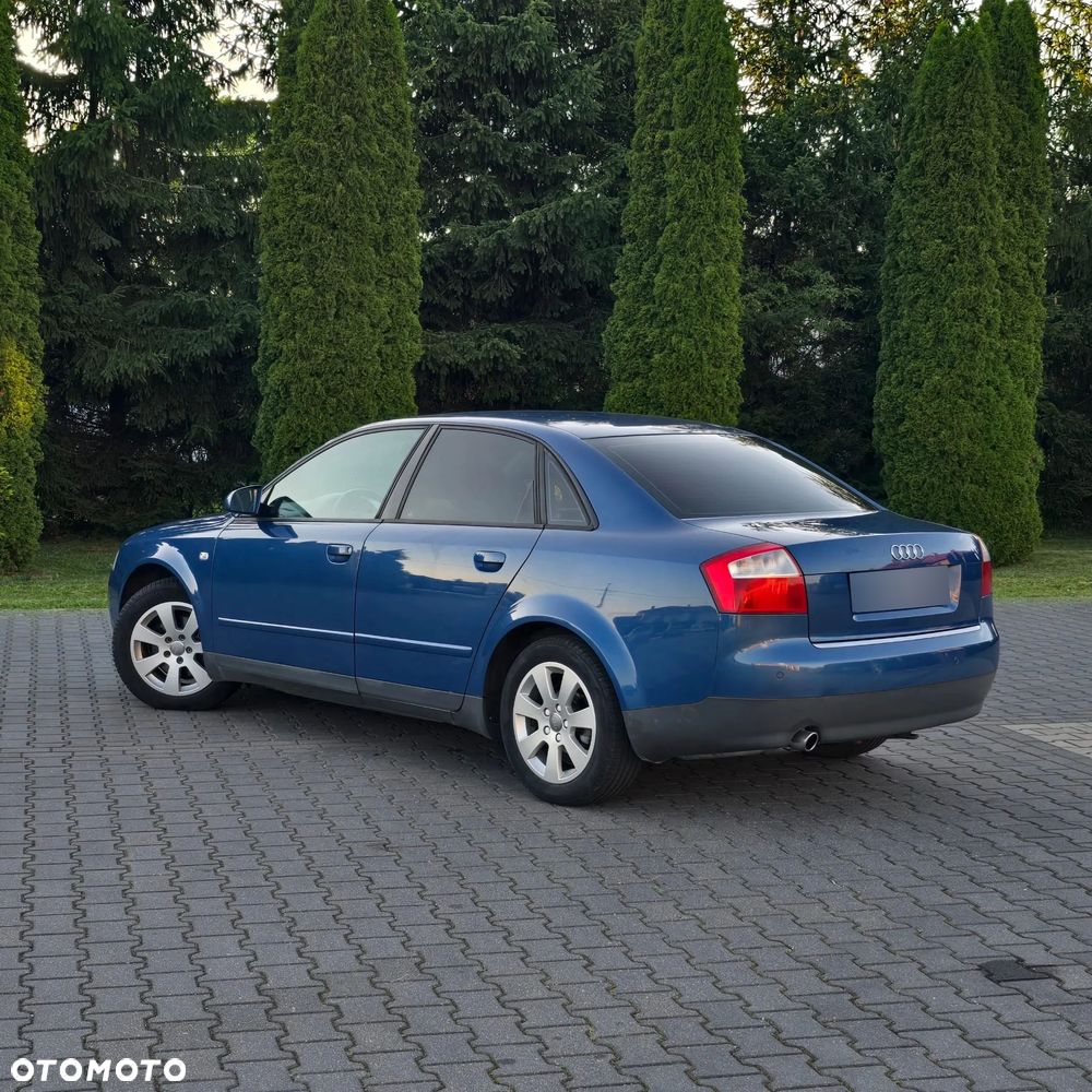 Audi A4 Limousine 2 - 14