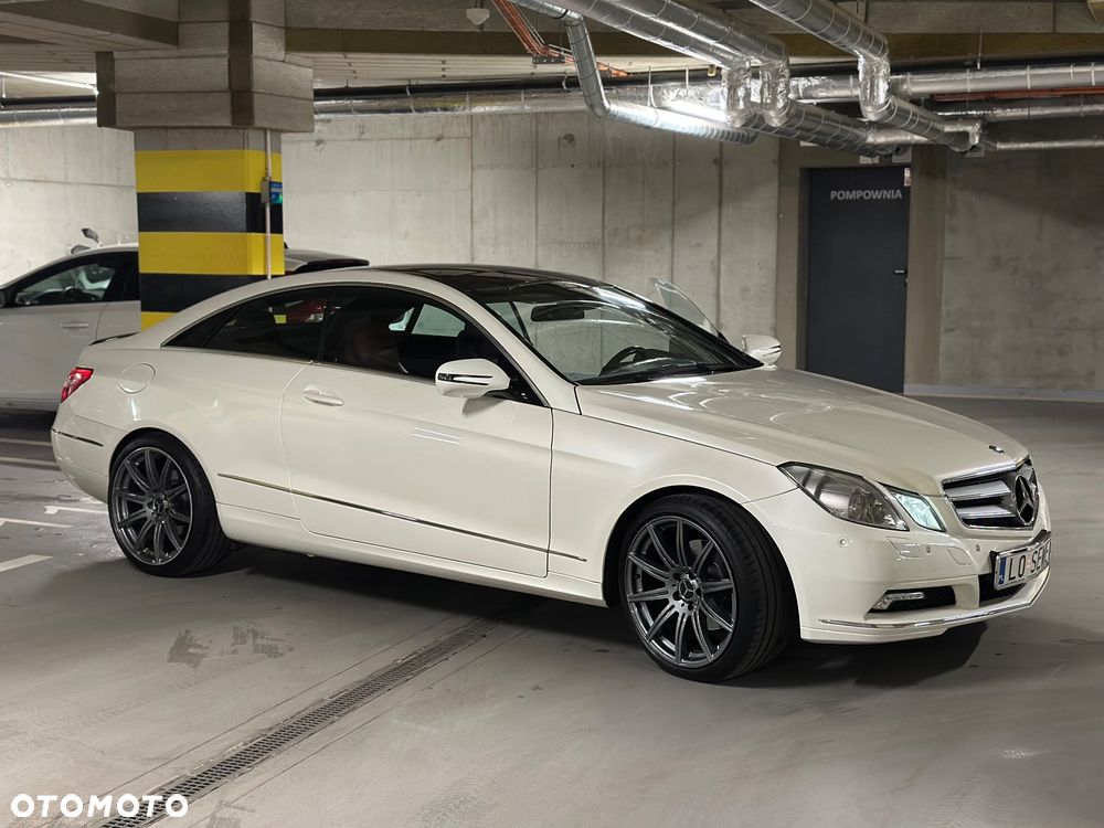 Mercedes-Benz Klasa E 250 CDI DPF BlueEFFICIENCY Automatik Prime Edition - 2