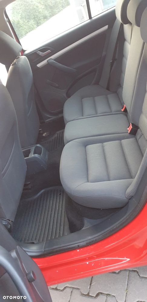 Skoda Octavia 1.6 Ambiente - 14