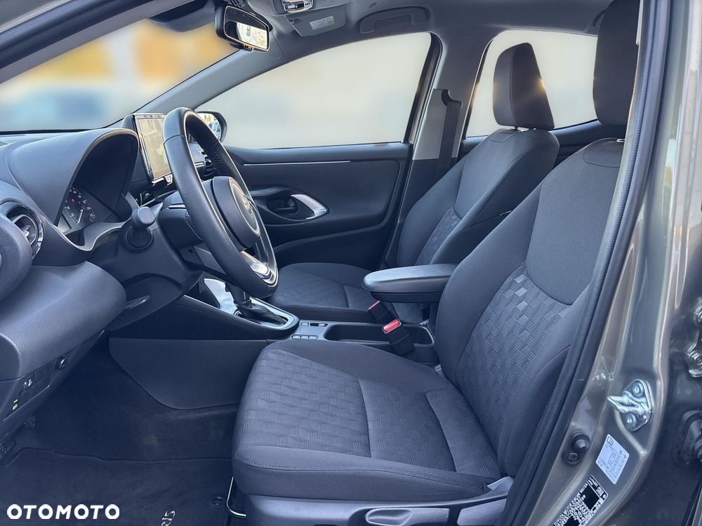 Toyota Yaris - 15
