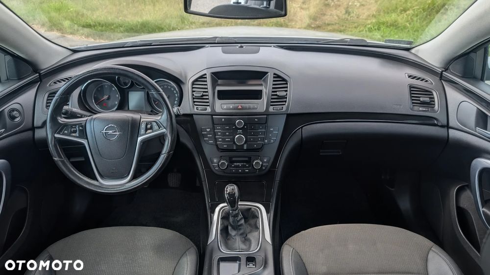 Opel Insignia 2.0 CDTI - 6