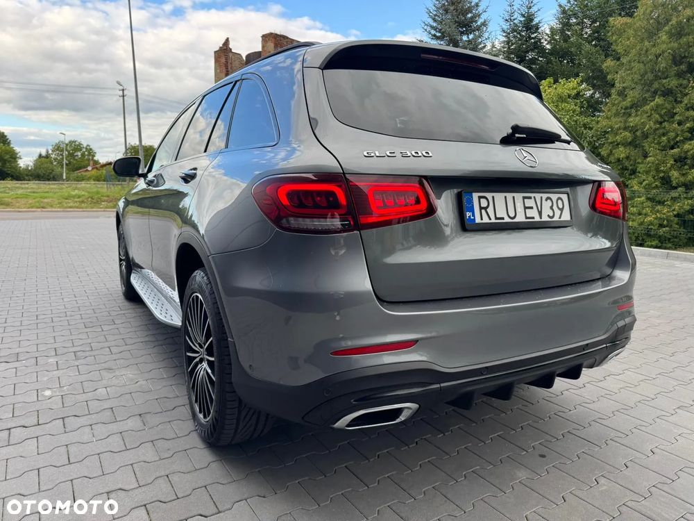 Mercedes-Benz GLC 300 4-Matic - 33