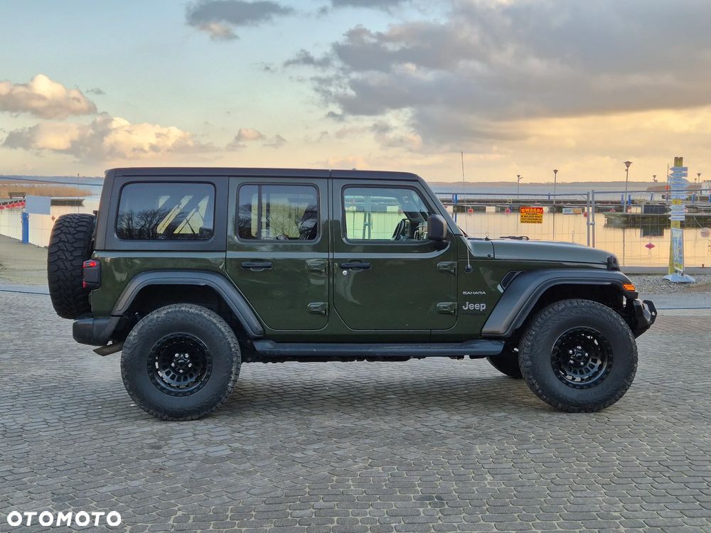 Jeep Wrangler Unlimited GME 2.0 Turbo Sahara - 4