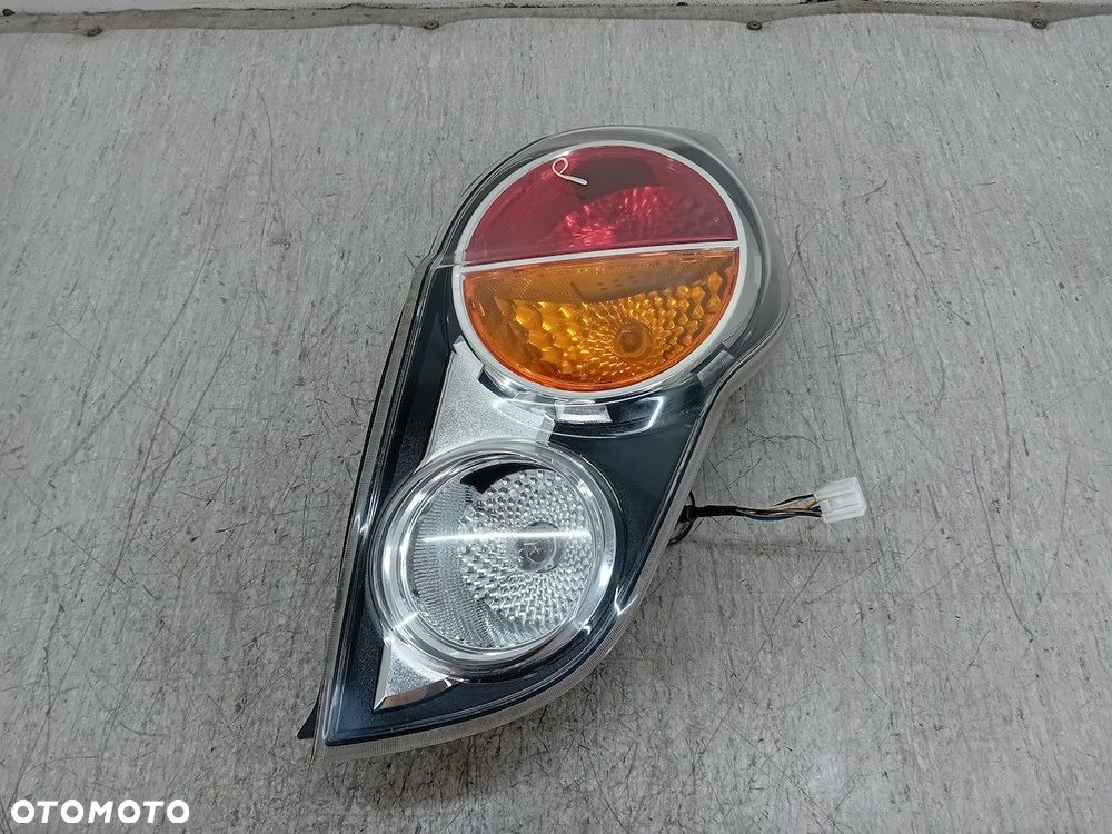 LAMPA TYLNA PRAWA CHEVROLET SPARK II HATCHBACK - 1