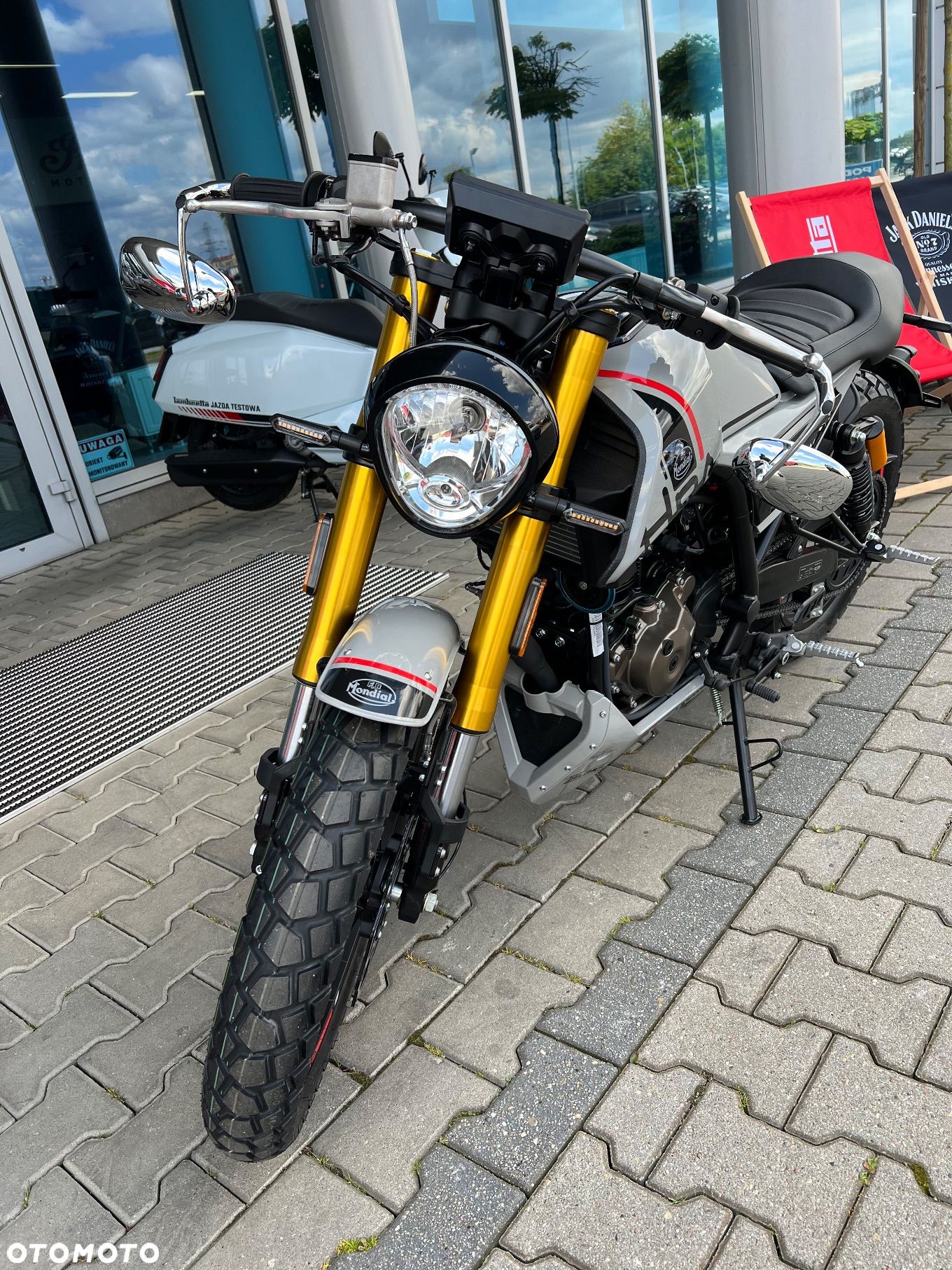 Mondial HPS 125 - 1