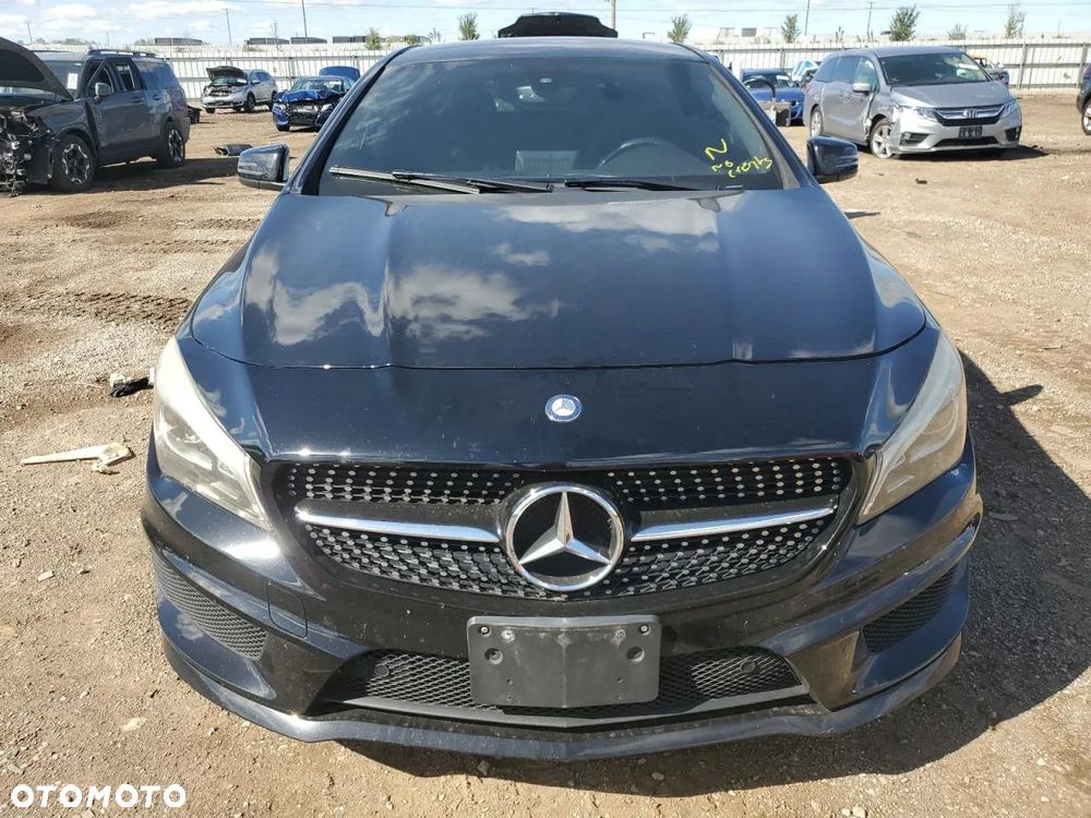 Mercedes-Benz CLA 250 4-Matic - 5