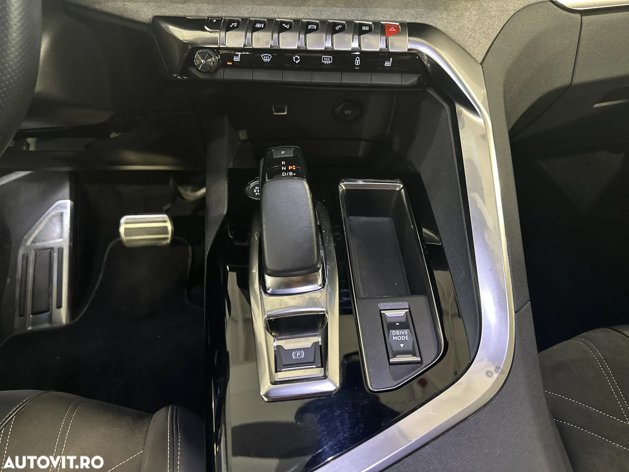 Peugeot 3008 PHEV EAT8 GT Pack - 18