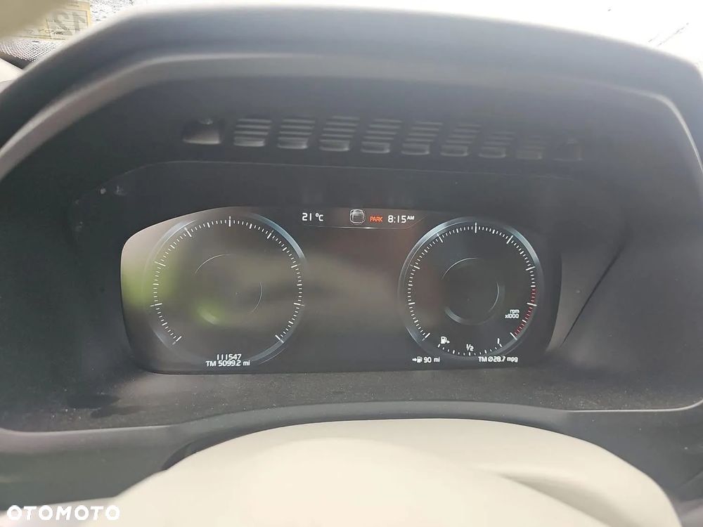 Volvo XC 90 T5 AWD Momentum 7os - 15