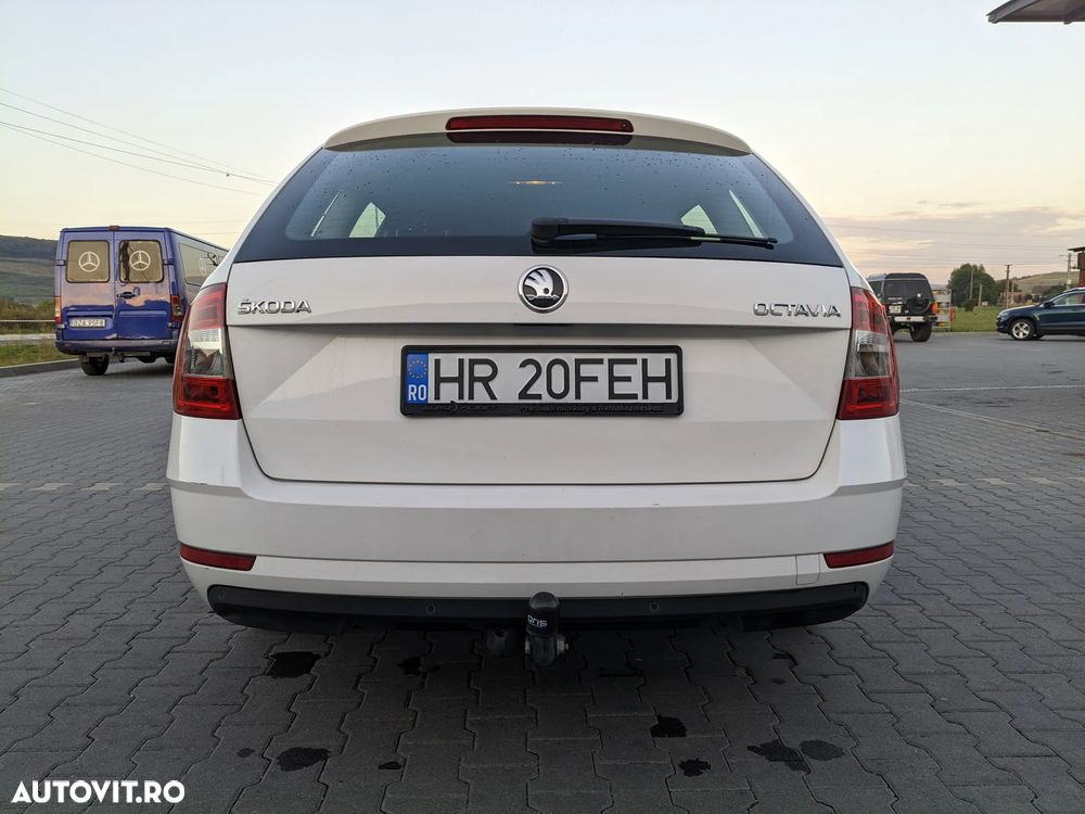 Skoda Octavia 1.6 TDI Style - 8