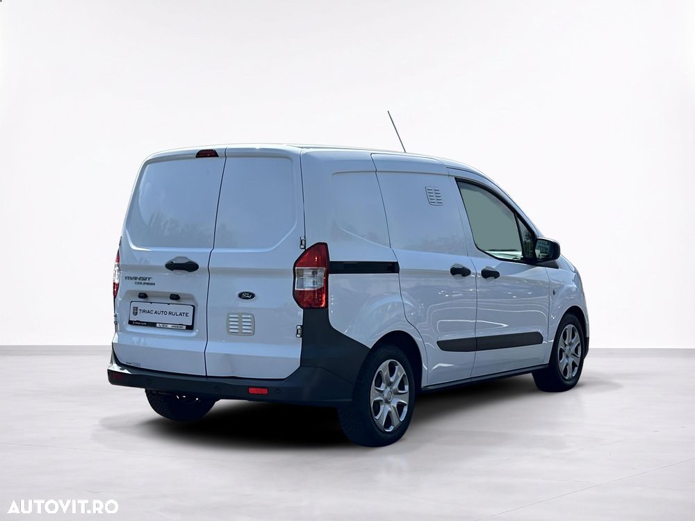 Ford Transit Courier - 6