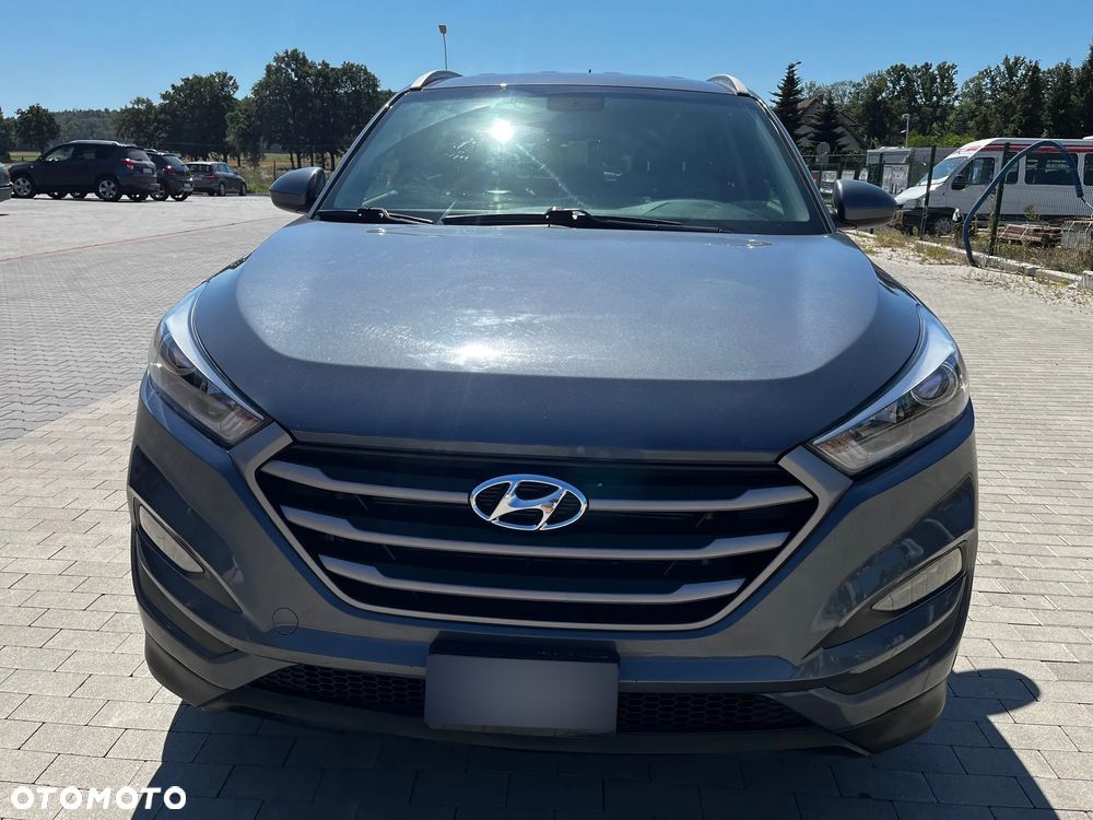 Hyundai Tucson - 2