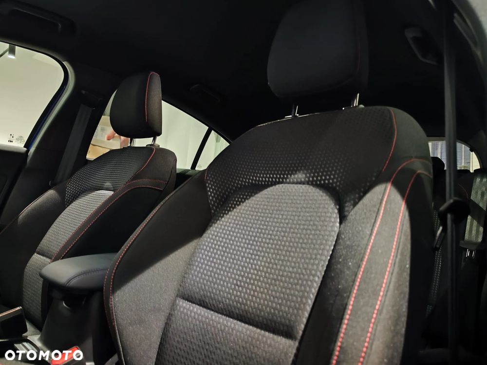 Ford Focus - 11