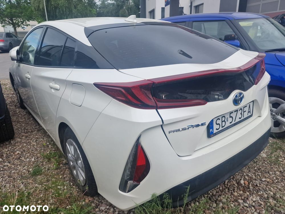 Toyota Prius - 1