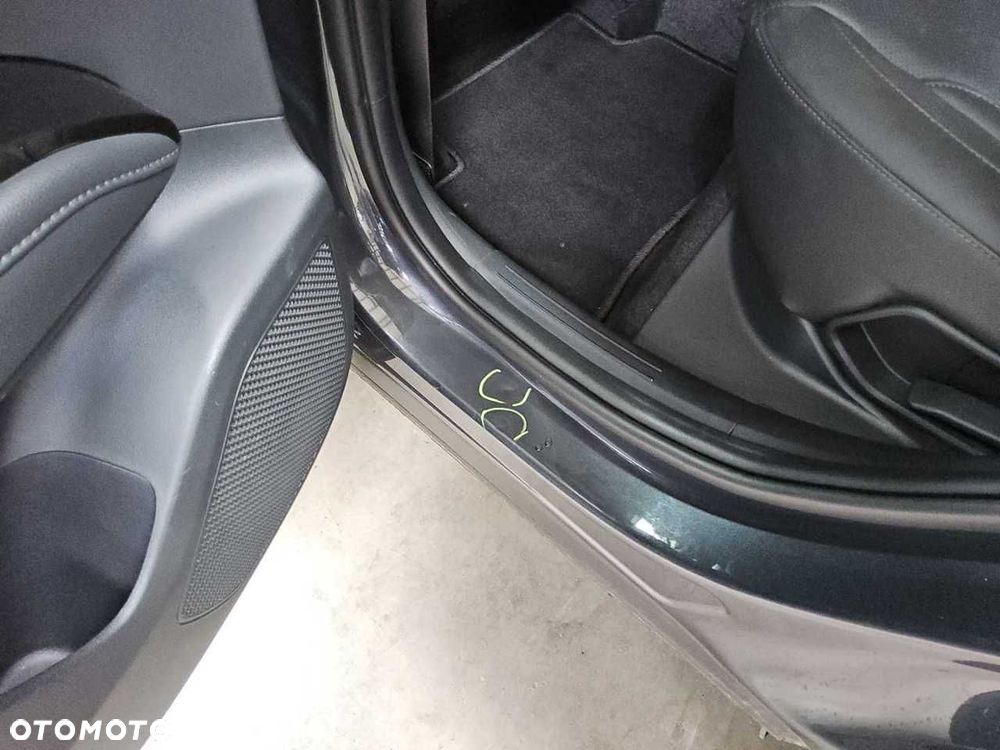 Hyundai Tucson 1.6 CRDi 48V-Hybrid 4WD DCT Prime - 11