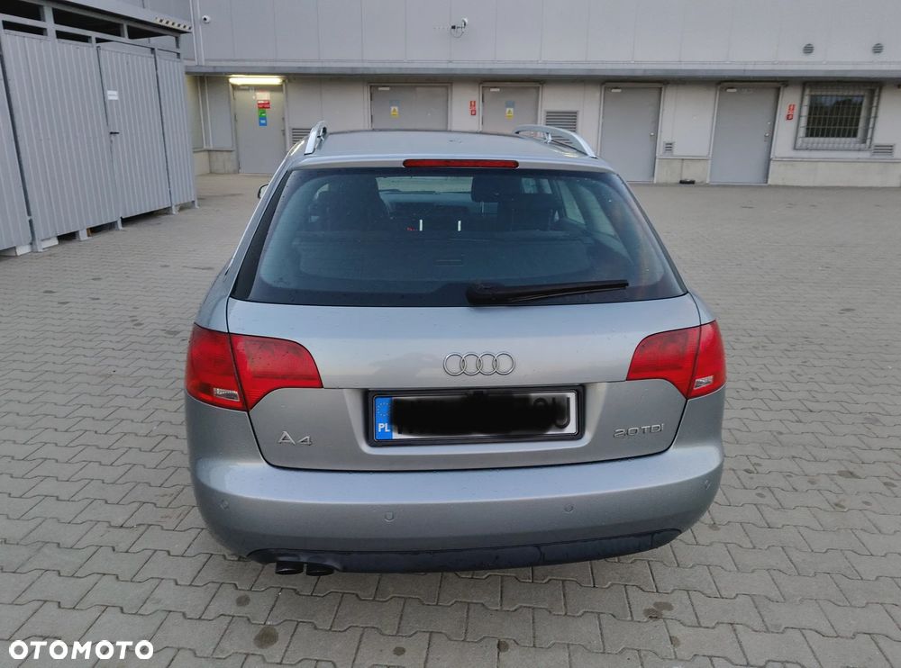 Audi A4 Avant 2.0 TDI - 5