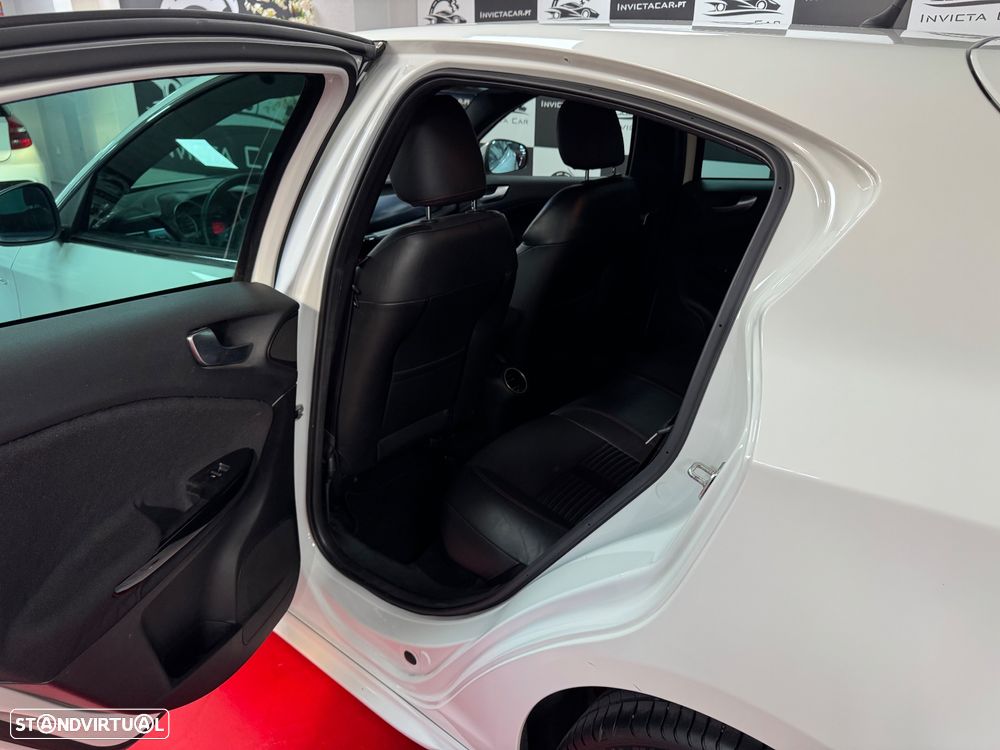 Alfa Romeo Giulietta 1.6 JTDm Veloce - 37