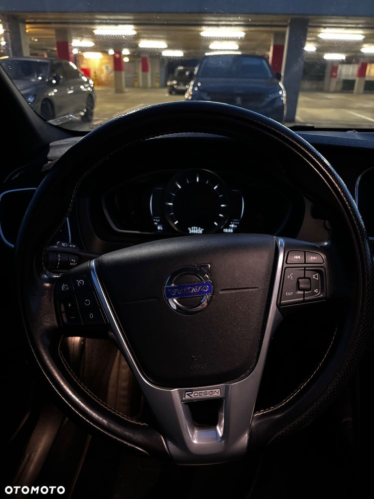 Volvo V40 D2 RDesign - 18
