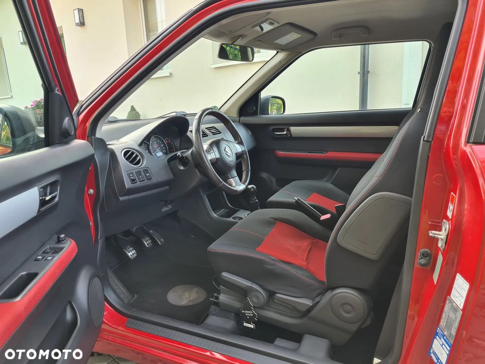 Suzuki Swift 1.6 Sport - 19