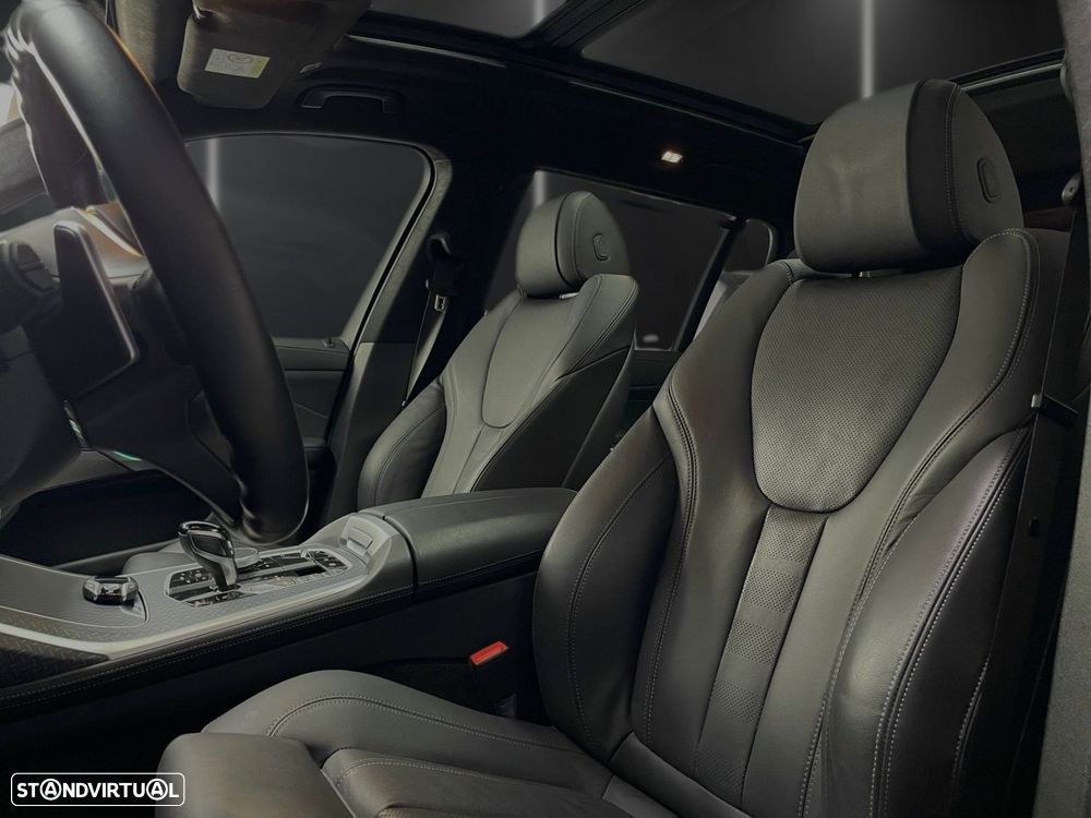 BMW X7 40 i xDrive Pack M - 14