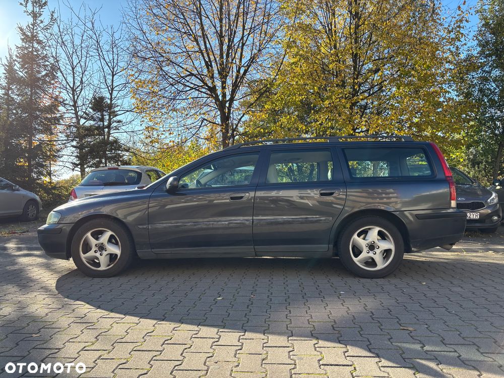 Volvo V70 2.4D5 - 6