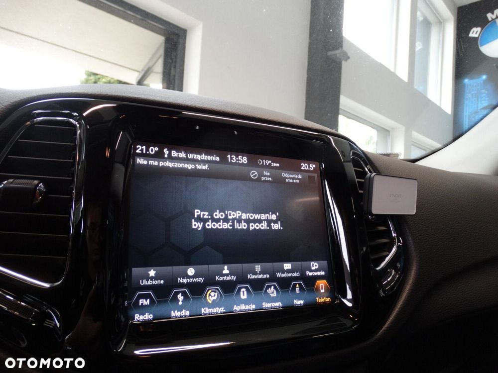 Jeep Compass - 22