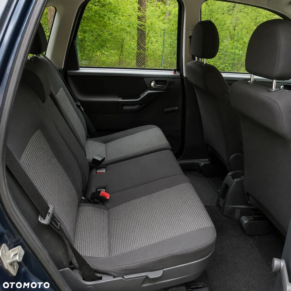 Opel Meriva - 14