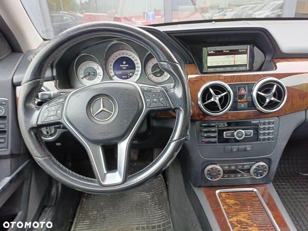 Mercedes-Benz GLK 350 4Matic (BlueEFFICIENCY) 7G-TRONIC - 14
