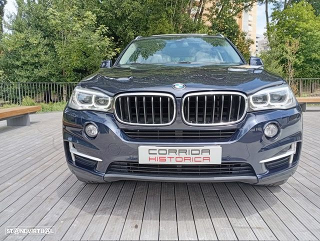 BMW X5 25 d sDrive Comfort 7L - 3