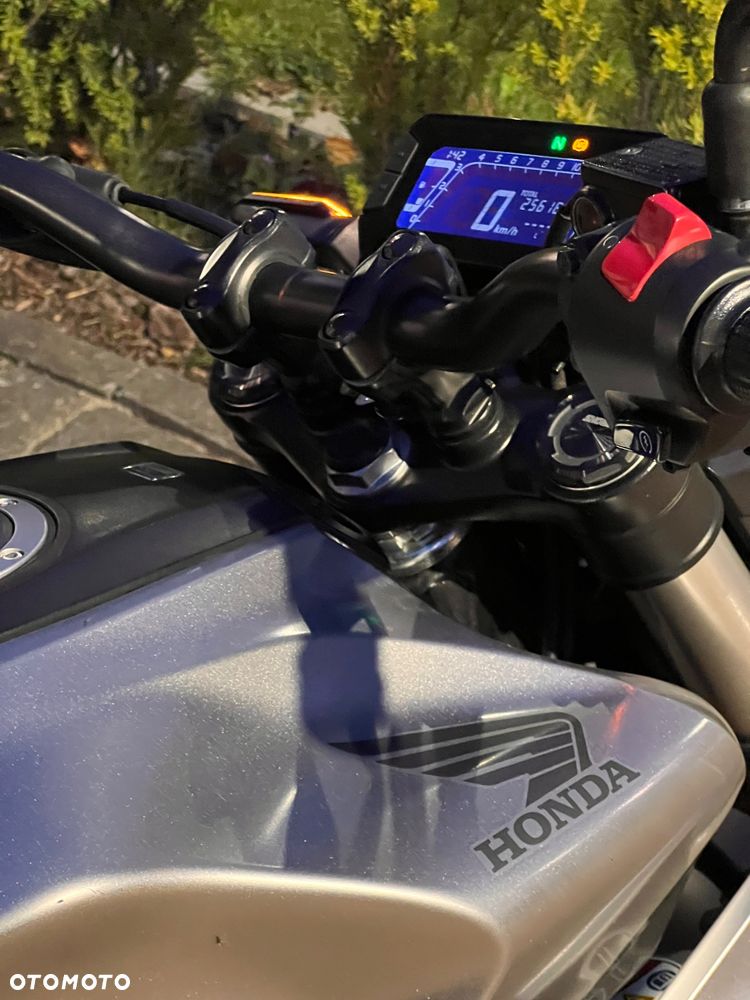 Honda CB - 29