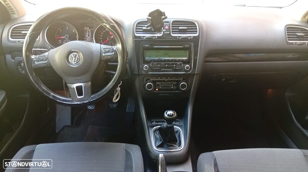 VW Golf Variant 1.6 TDi Highline - 16