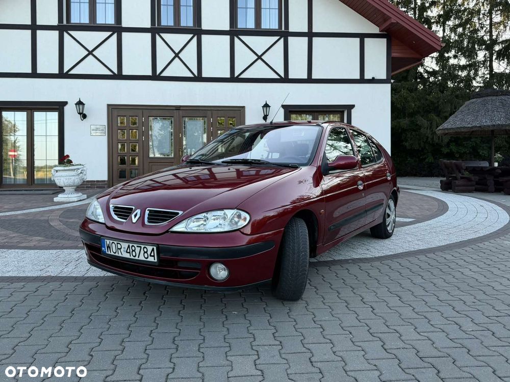Renault Megane - 1