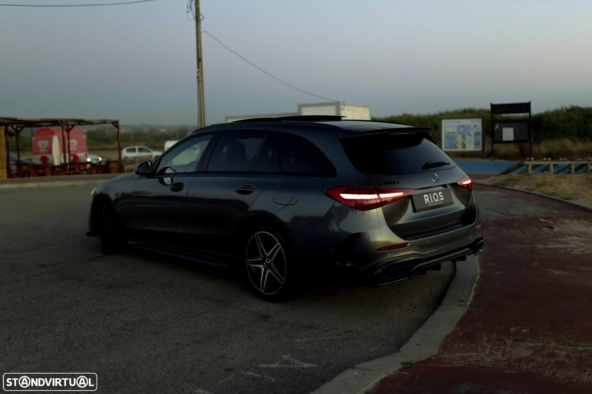 Mercedes-Benz C 300 e AMG Line - 41