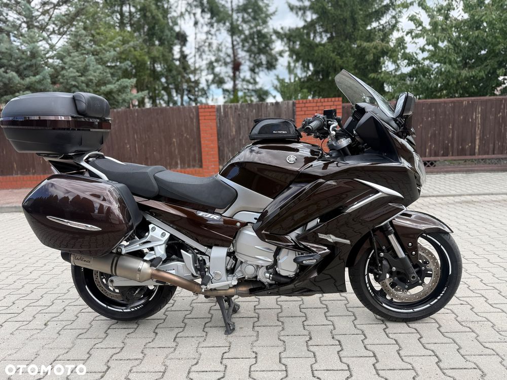 Yamaha FJR - 7