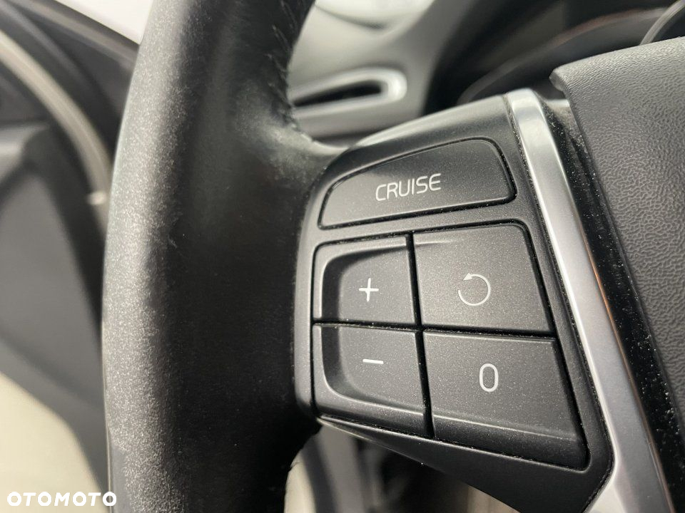 Volvo XC 70 - 10