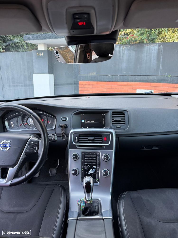 Volvo V60 - 9