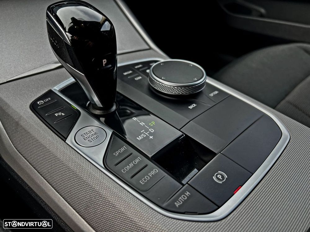 BMW 320 d Touring Line Sport Auto - 12