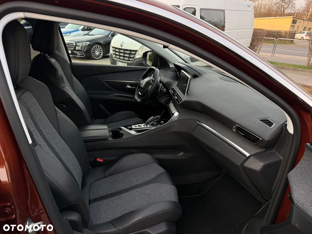 Peugeot 3008 BlueHDi 130 Stop & Start EAT8 Allure - 5