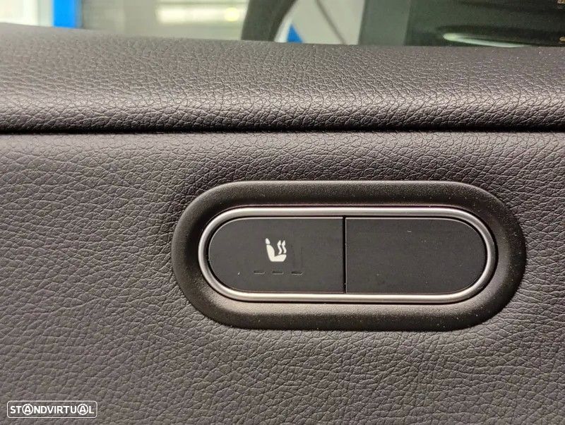 Mercedes-Benz A 250 e - 24